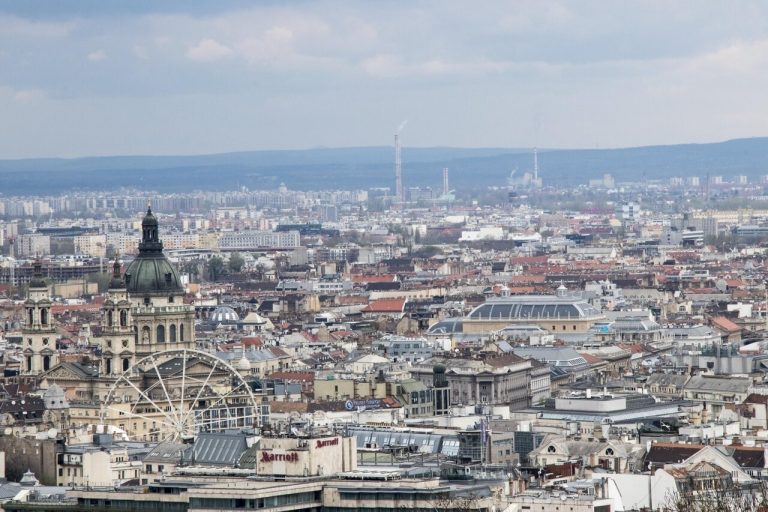 budapest_belváros_házak_panorama