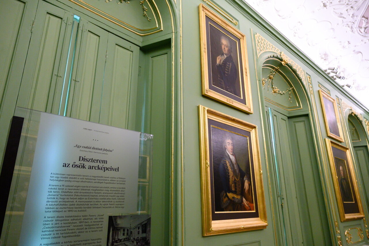 Látogatható a felújított tatai Esterházy-kastély