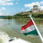 Esztergom_hajó_duna
