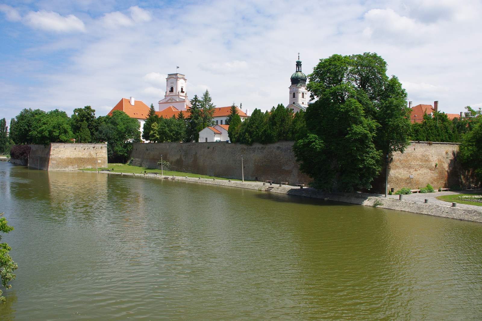 Győrben jártunk, a folyók városának falai közt
