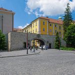 Egyház és katonaság Szent Márton hegyén - Pannonhalma