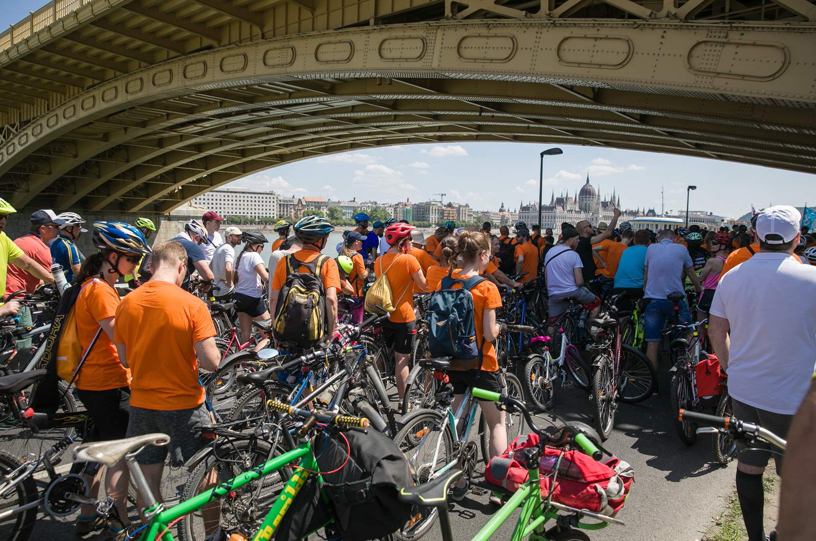 I bike Budapest biciklis felvonulás 2021