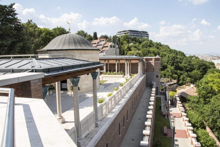 gül baba türbéje budapest (Copy)