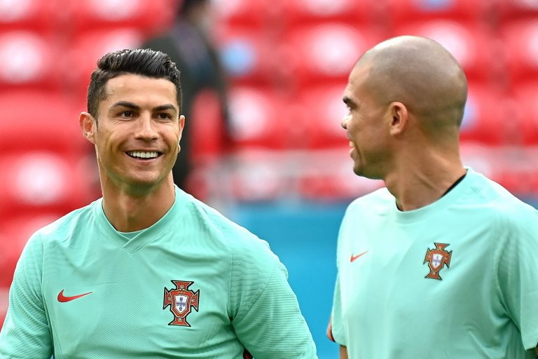 CRISTIANO RONALDO