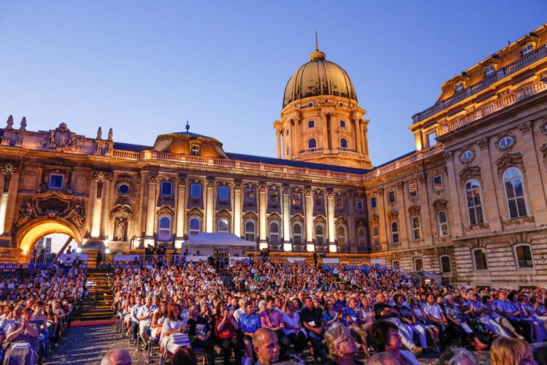 Budavári Palotakoncert operett