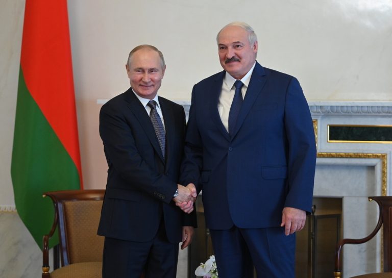 LUKASENKA, Aljakszandr; PUTYIN, Vlagyimir putyin