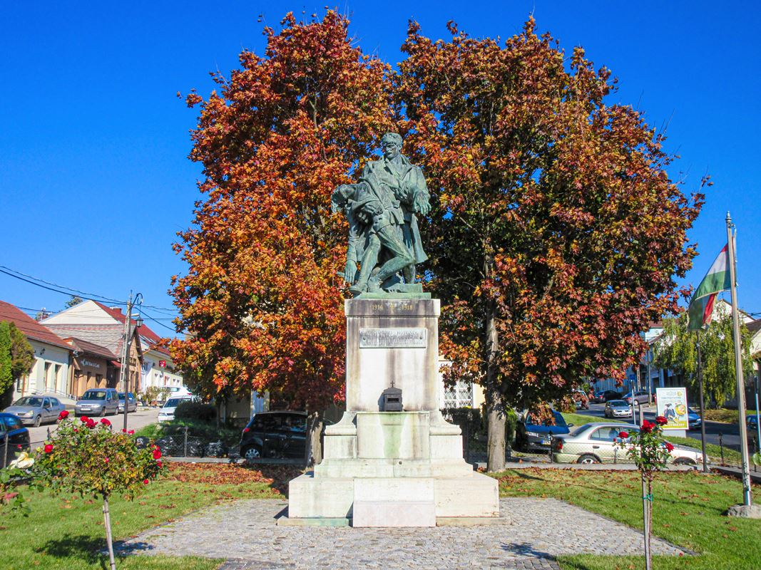 A budakeszi hősi emlékmű