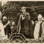 V. Károly koronázása 1916-ban (Wikipédia)