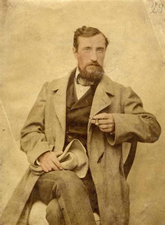 Tisza Kálmán ismeretlen szerzőjű fotója (1870) (Wikipédia)