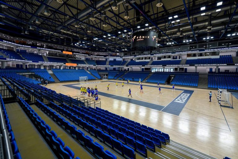 debrecen főnix aréna