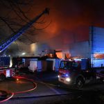 Kőbányai tűzeset egy raktárépületben. Fotó: MTI