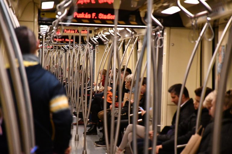 Metró
