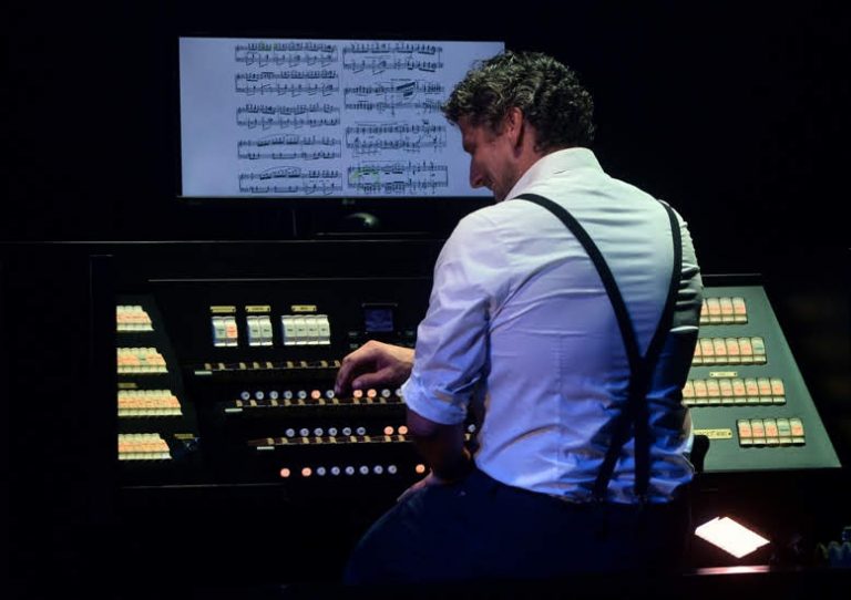 Rákász Gergely koncert