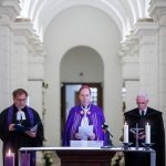 egyházi vezetők a koronavírus áldozataiért