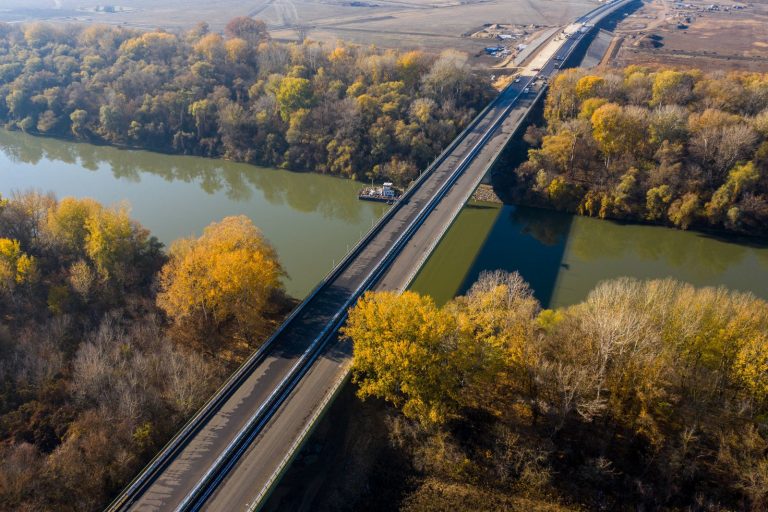 m4 tisza híd