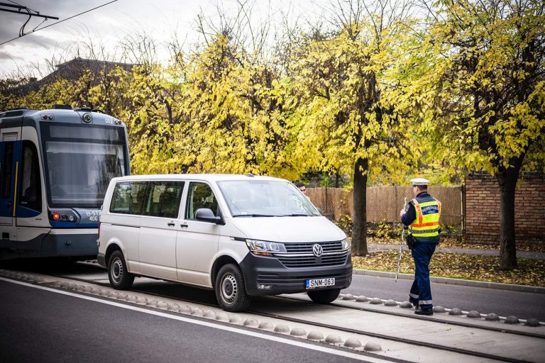 tram-train hódmezővásárhely (2) rendőrség