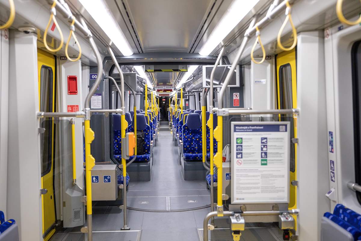 Az első tram-train Magyarországon, Hódmezővásárhely és Szeged között.