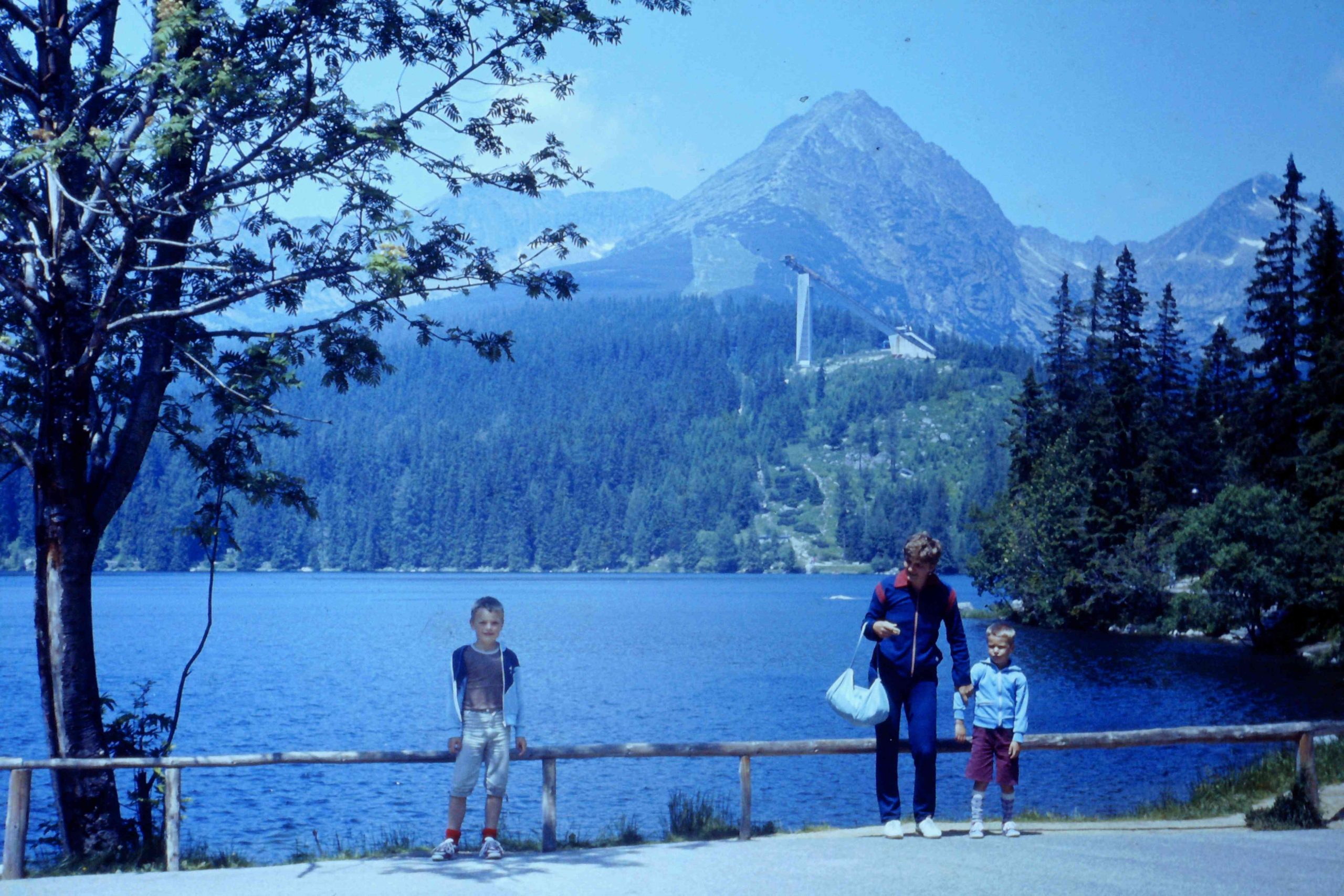 1987.07.10. - Csehszlovákia, Csorba-tó, háttérben a Szoliszkó