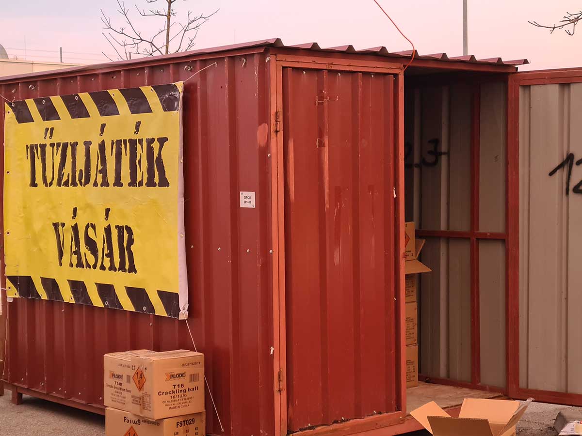 tűzijáték vásár árusítás szilveszter