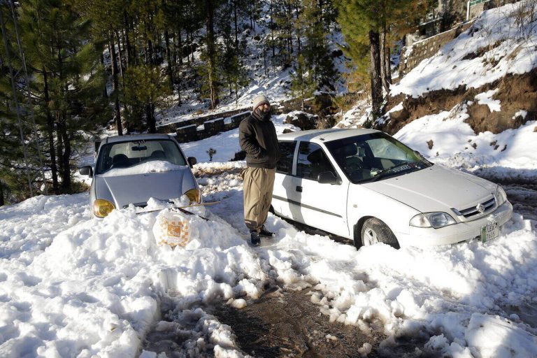Pakisztáni havazás