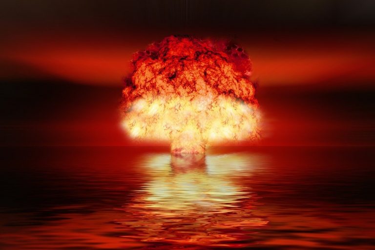 Atomháború