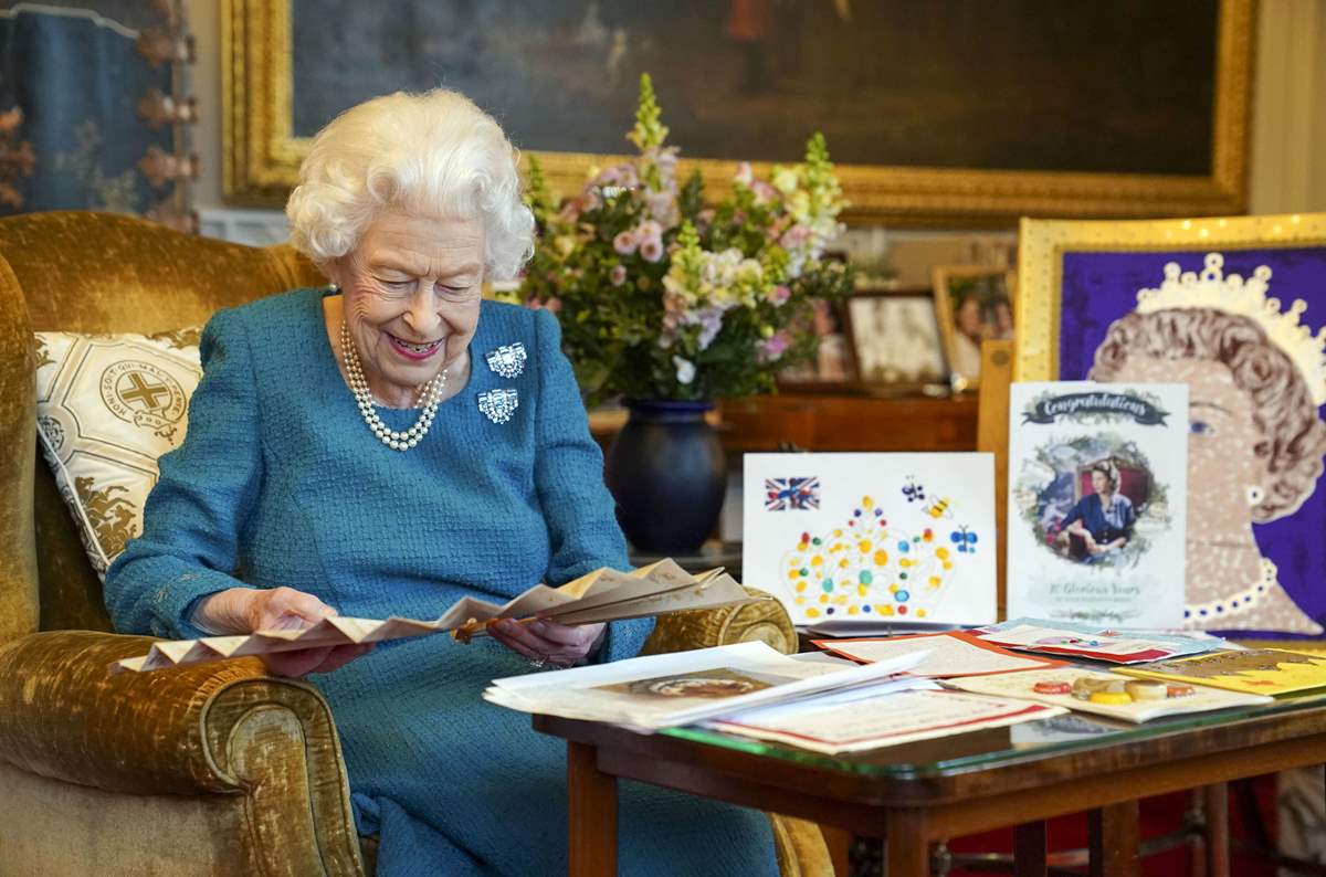 II. Erzsébet 70 éve