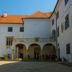 A várudvar