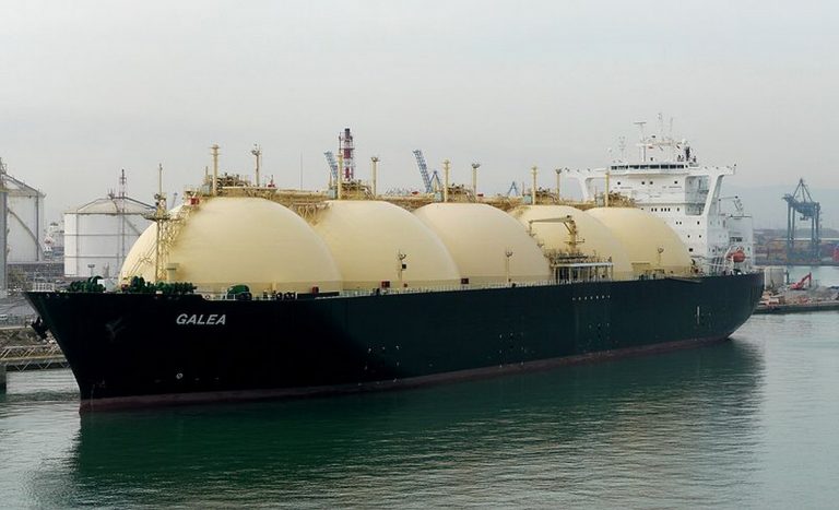 LNG hajó
