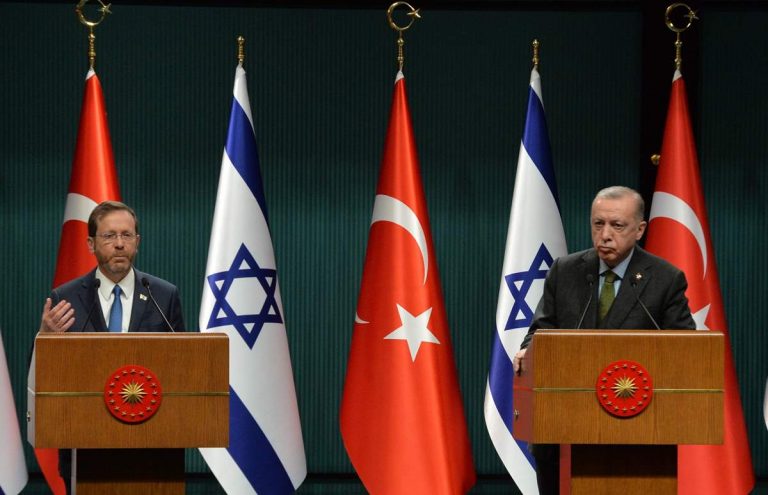 török izraeli