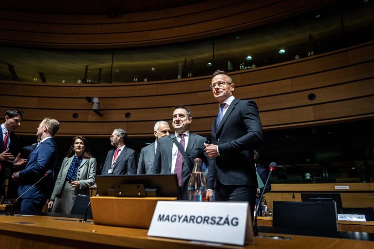 hungary szijjártó luxembourg