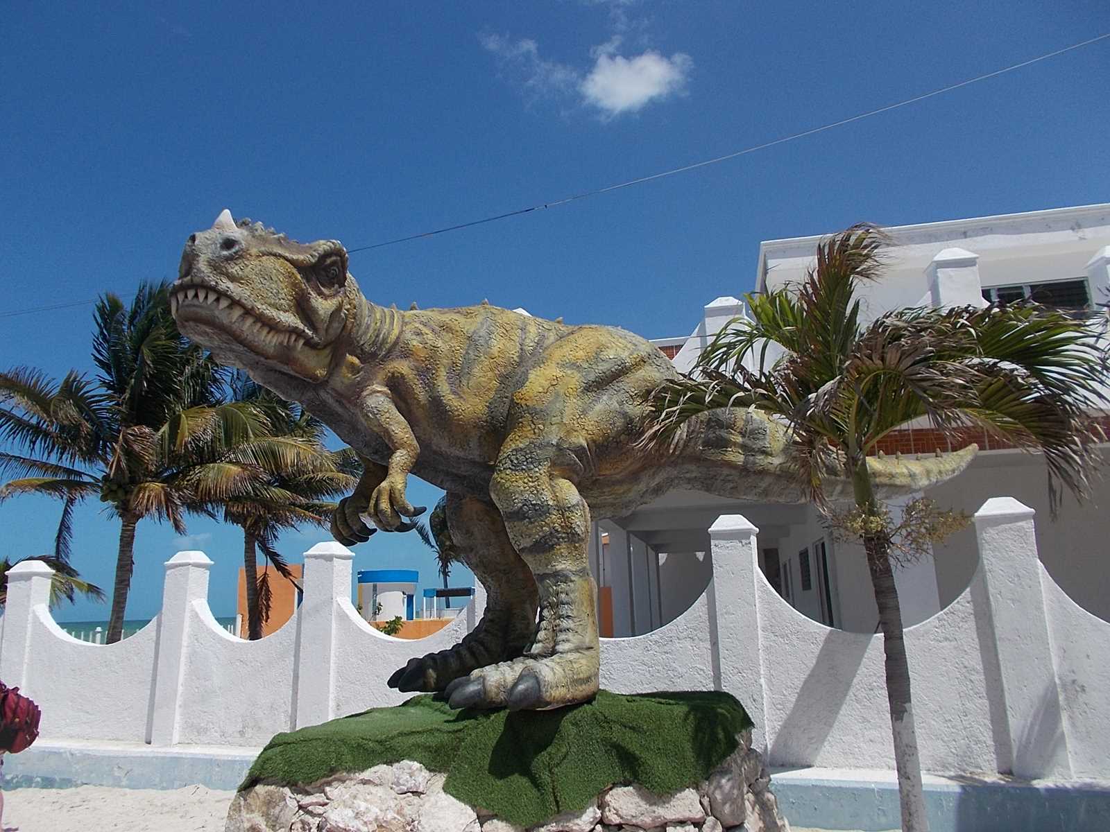 Mexikó 2022 Yucatán-félsziget - Dinoszaurusz