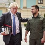 Boris Johnson és Volodimir Zelenszkij