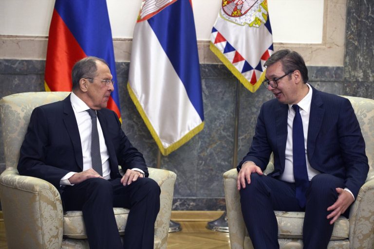Lavrov és Vucic