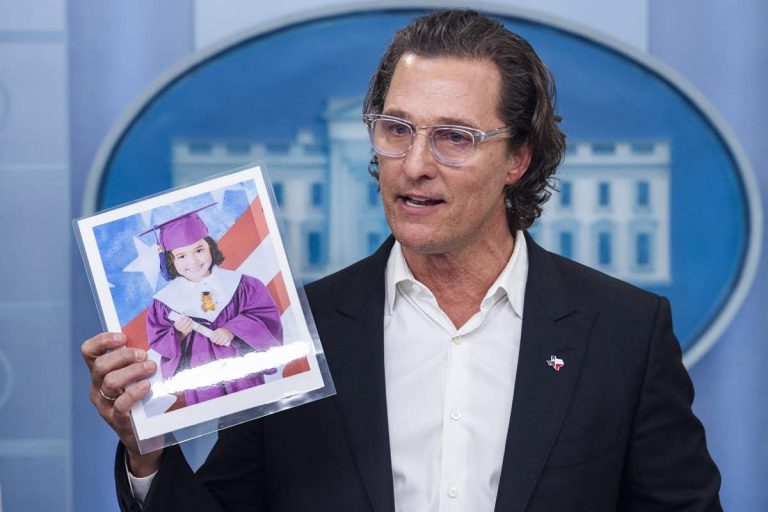Matthew McConaughey, az Oscar-díjas színész fagyvertulajdonosként fordult a nyilvánossághoz MTI/EPA/Jim Lo Scalzo