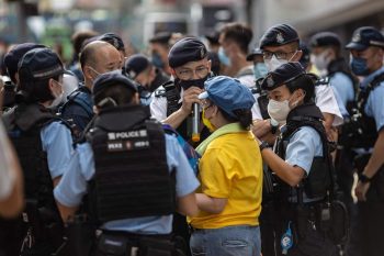 kína hong kong rendőrség