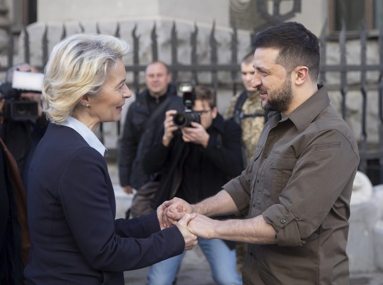 VON DER LEYEN, Ursula; ZELENSZKIJ, Volodimir