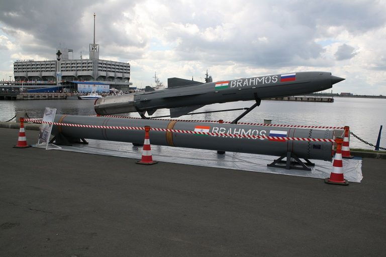 brahmos nukleáris rakéta india pakisztán
