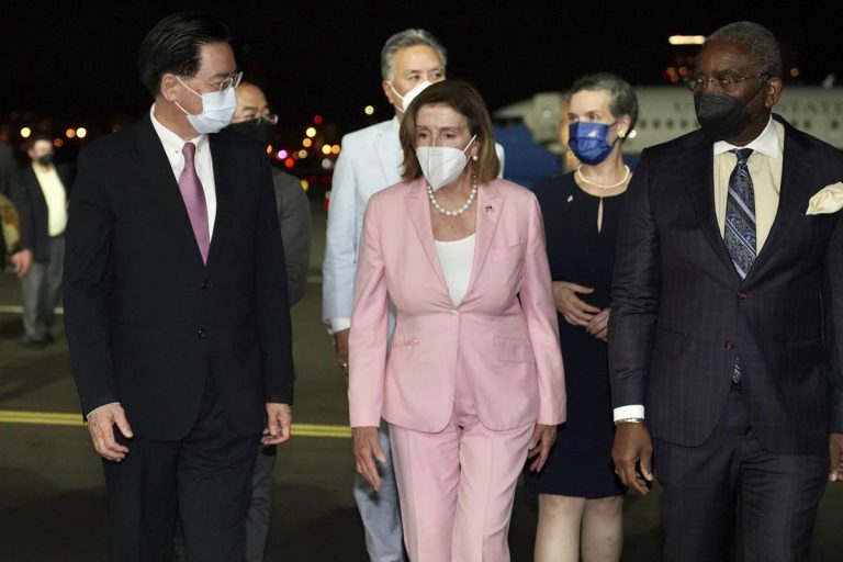 nancy pelosi tajvan usa kína külügy
