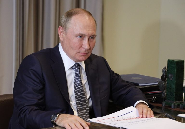 vlagyimir putyin oroszország ukrajna háború