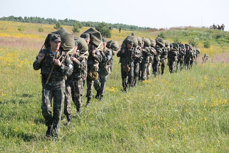 ukrajna hadsereg ejtőernyősök
