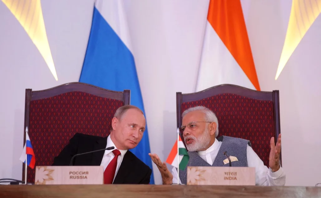 Putyin és Modi amerikai fegyverlobbi