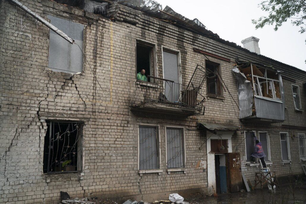 Rommá lőtt lakóház Harkivban