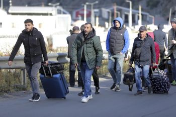 oroszország menekültek sorozás határ