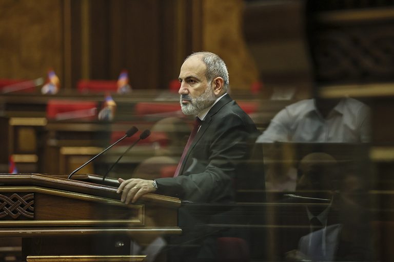 örmény miniszterelnök