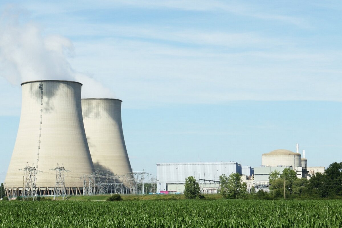 Atomerőmű hűtőtornyok