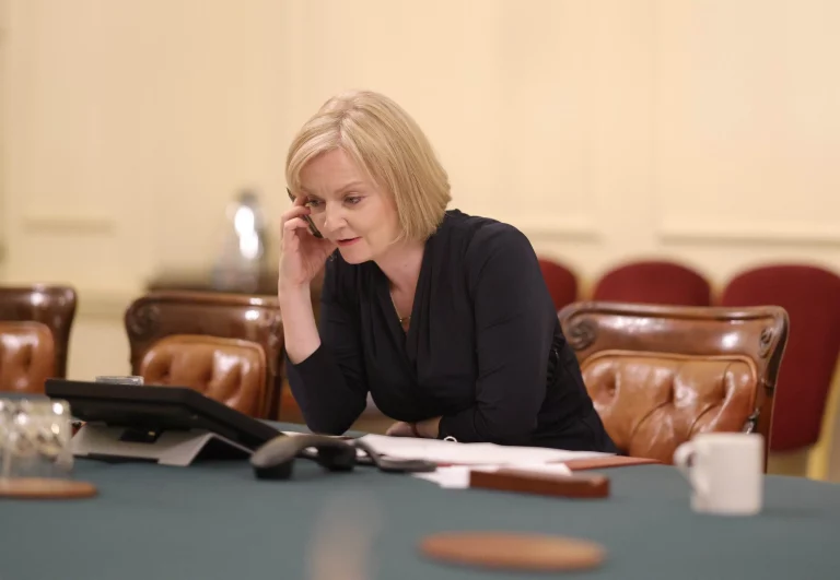 Lemondott a brit miniszterelnök Liz Truss