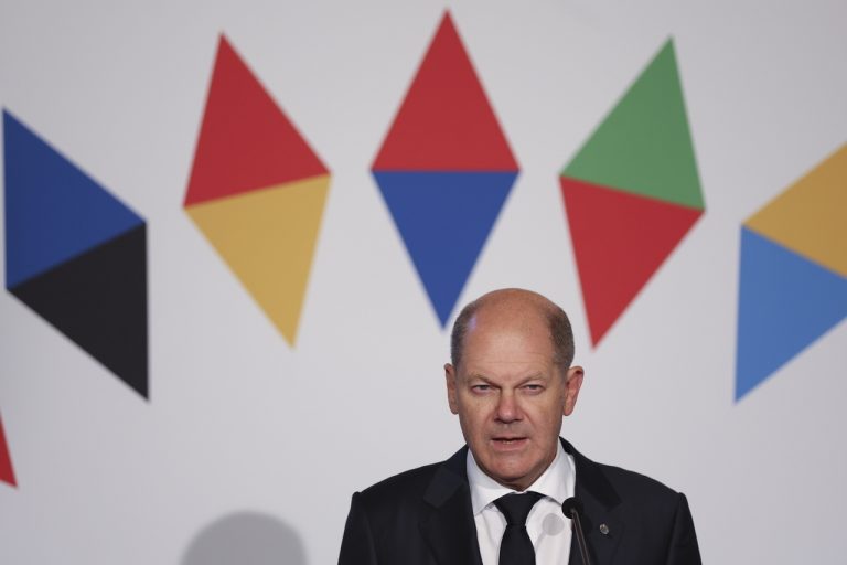 olaf scholz prága