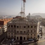 A bokrétafa az egykori Honvéd Főparancsnokság tetején
