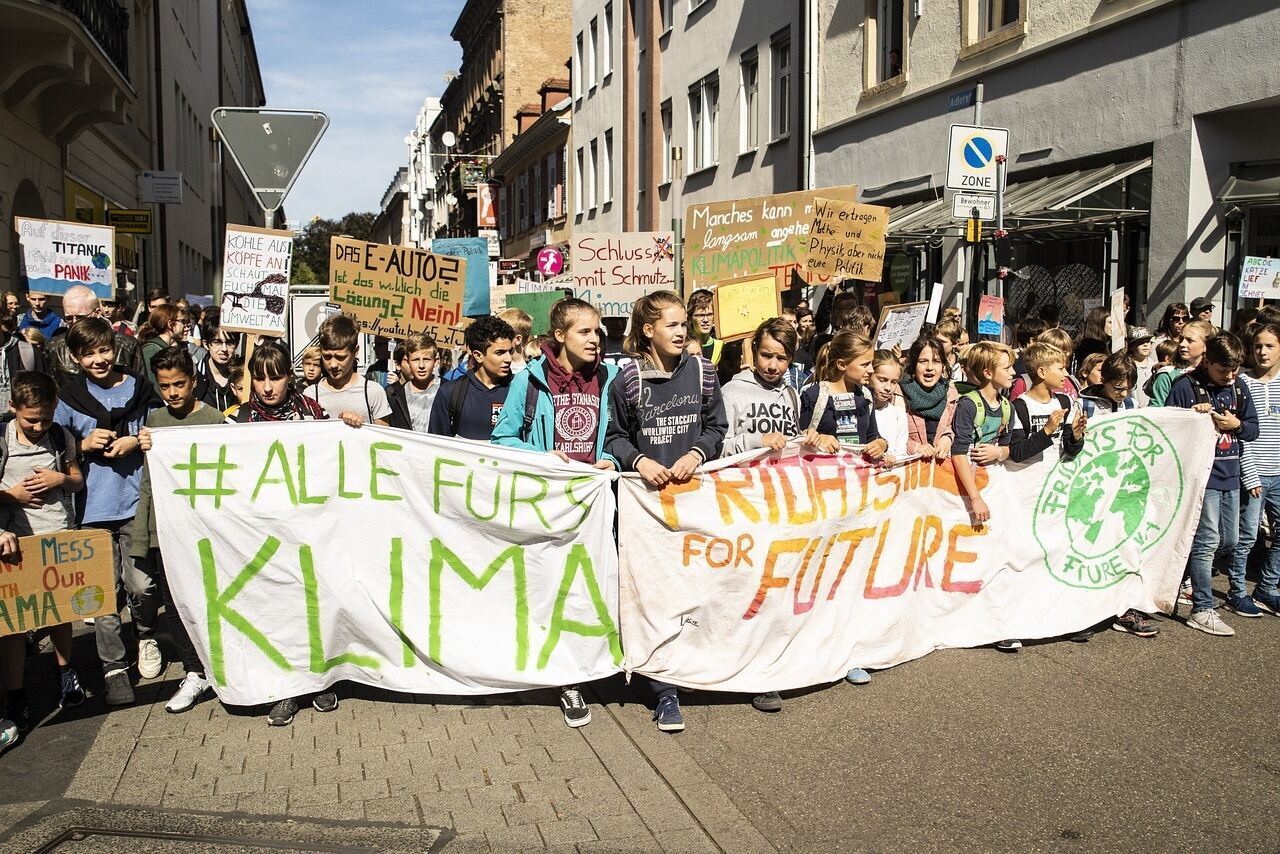 éghajlatváltozás tüntetés gyerekek