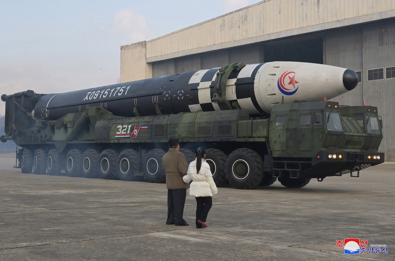 észak korea rakéta nukleáris